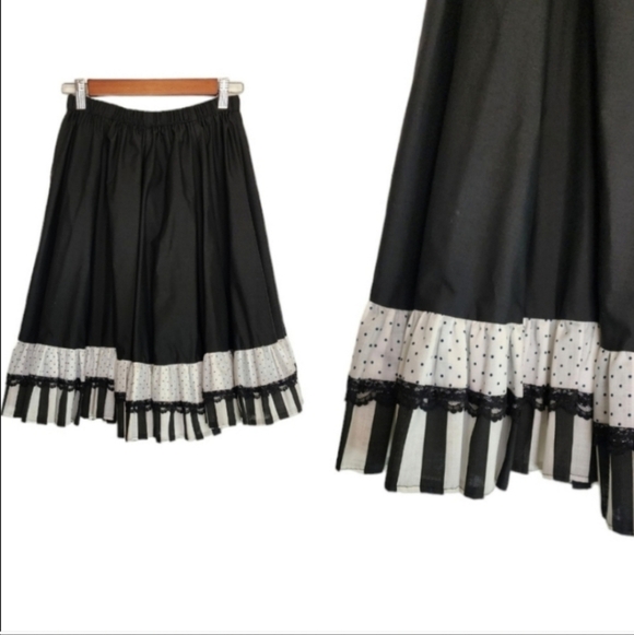 Vintage black white striped and polkadot midi skirt - Picture 3 of 4